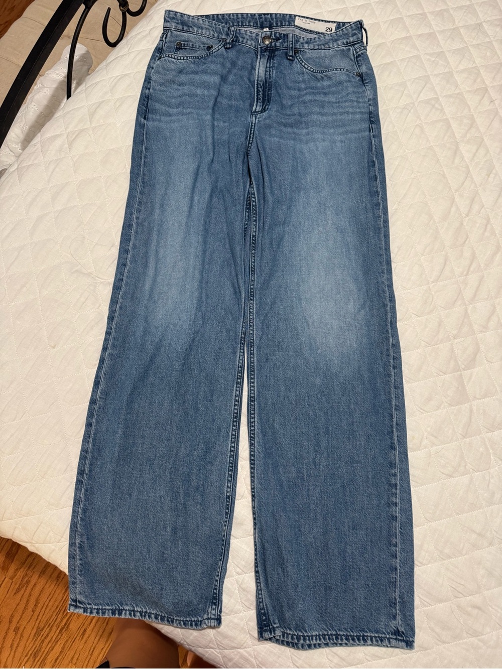 Rag & Bone Featherweight Logan Jeans - Picture 6 of 7